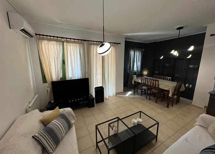 Perivolia Apartment